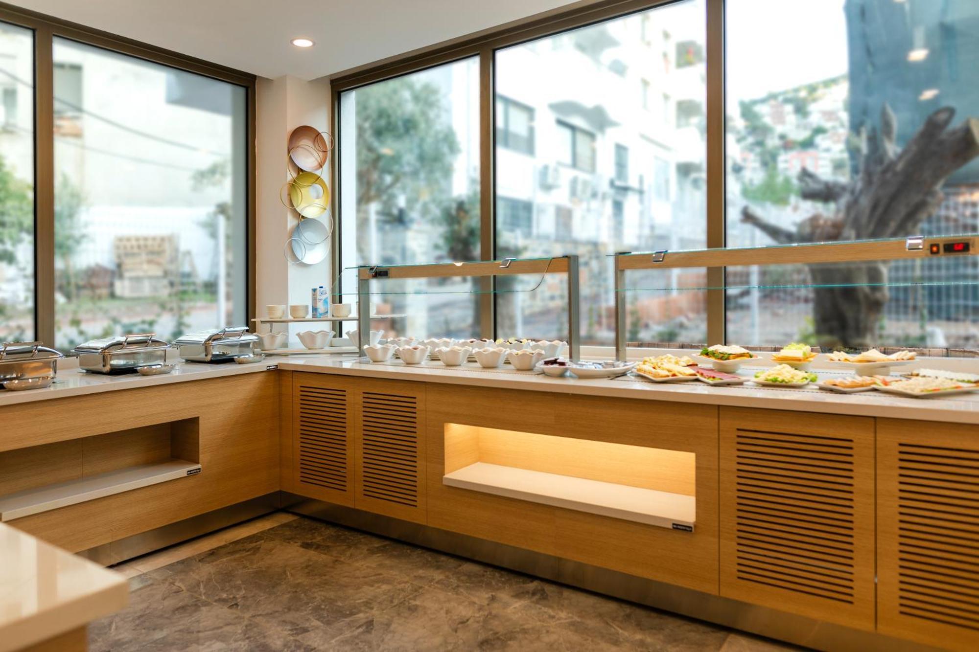 Guelluek Uno Elegance Otel エクステリア 写真