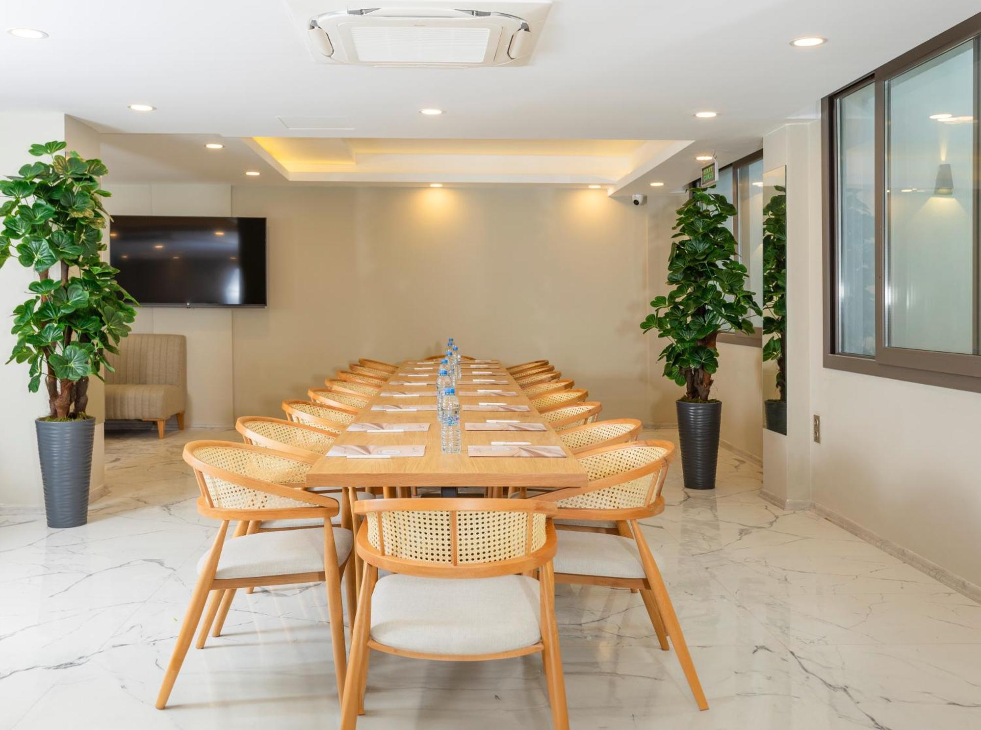 Guelluek Uno Elegance Otel エクステリア 写真